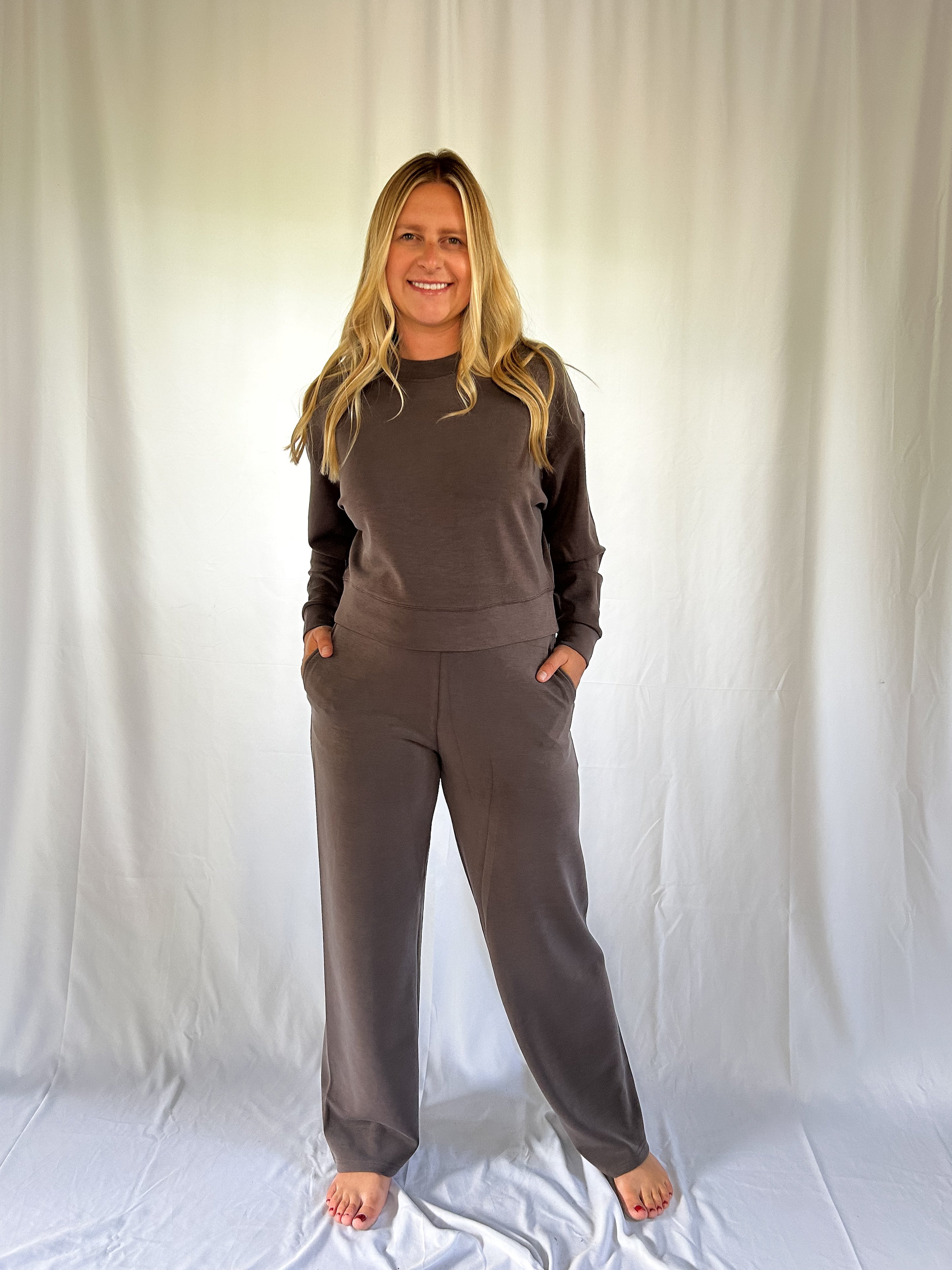 RD Style Lucie Pullover - Walnut (XS-XL)