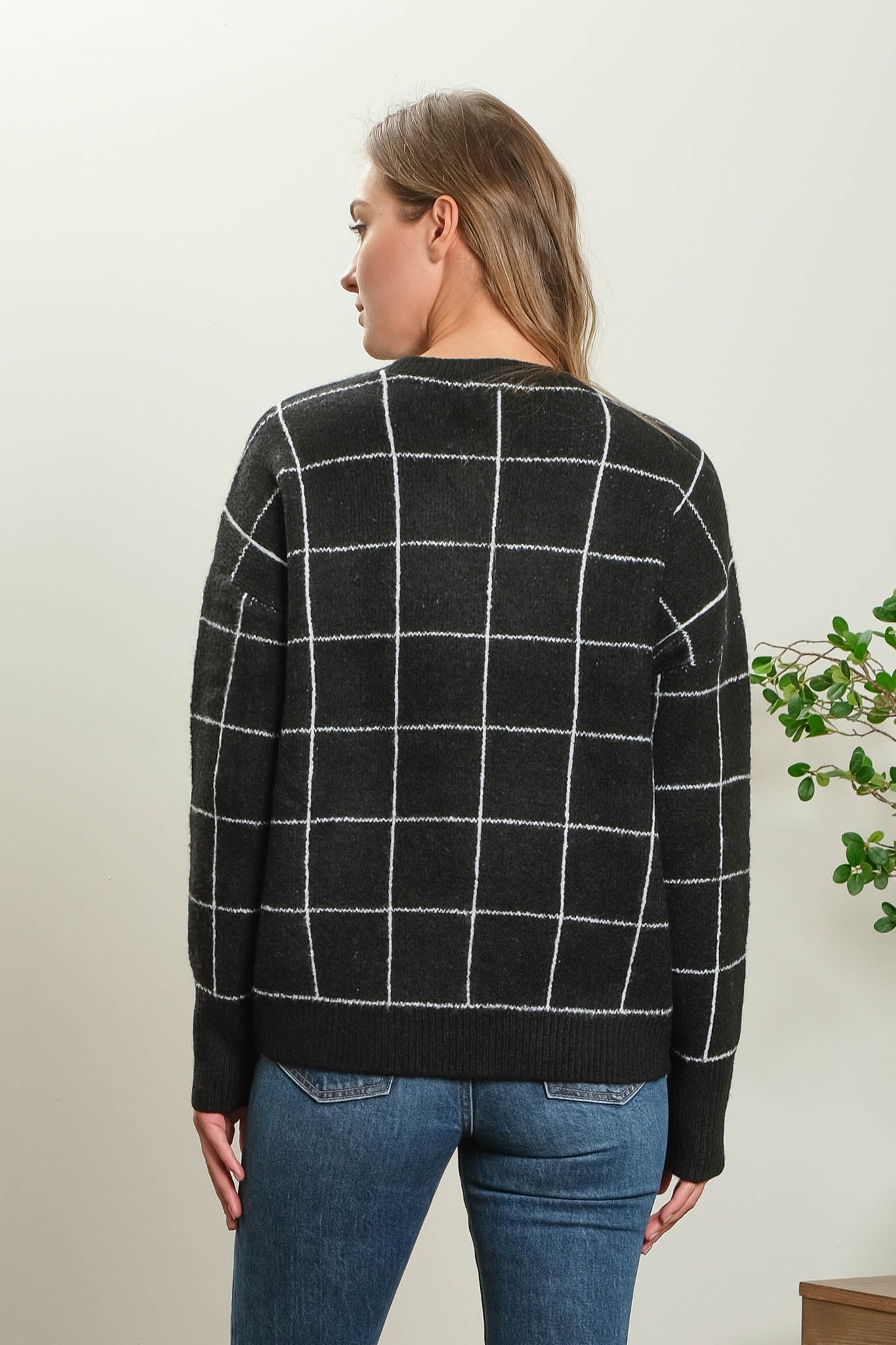 Grid Print Crew Neck Sweatshirt - Black (S-L)